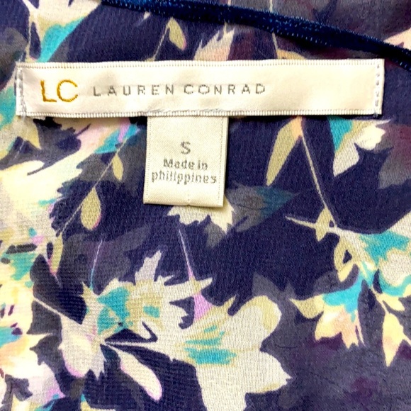 Lauren Conrad Chiffon Floral Tie Waist Kimono - Picture 6 of 6